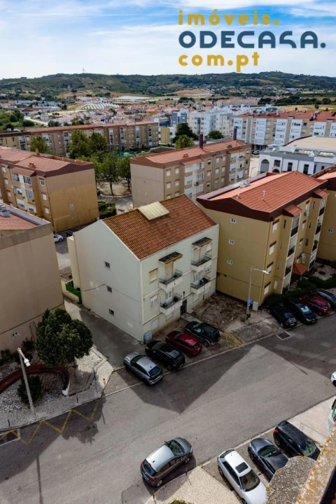 Apartamento T2 para Venda em Carregado e Cadafais