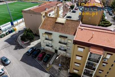 Apartamento T2 para Venda em Carregado e Cadafais