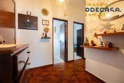 Apartamento T2 para Venda em Carregado e Cadafais