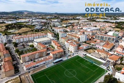 Apartamento T2 para Venda em Carregado e Cadafais