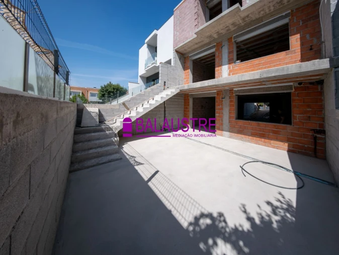 Moradia T4 para Venda em Merelim (São Pedro) e Frossos Foto 2