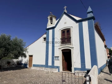 Moradia T10 para Venda em Algés, Linda-A-Velha e Cruz Quebrada-Dafundo