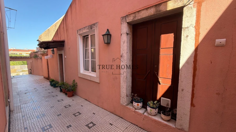 Moradia T10 para Venda em Algés, Linda-A-Velha e Cruz Quebrada-Dafundo Foto 5