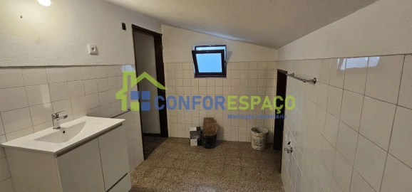 Apartamento T2 para Arrendamento em Castelo Branco