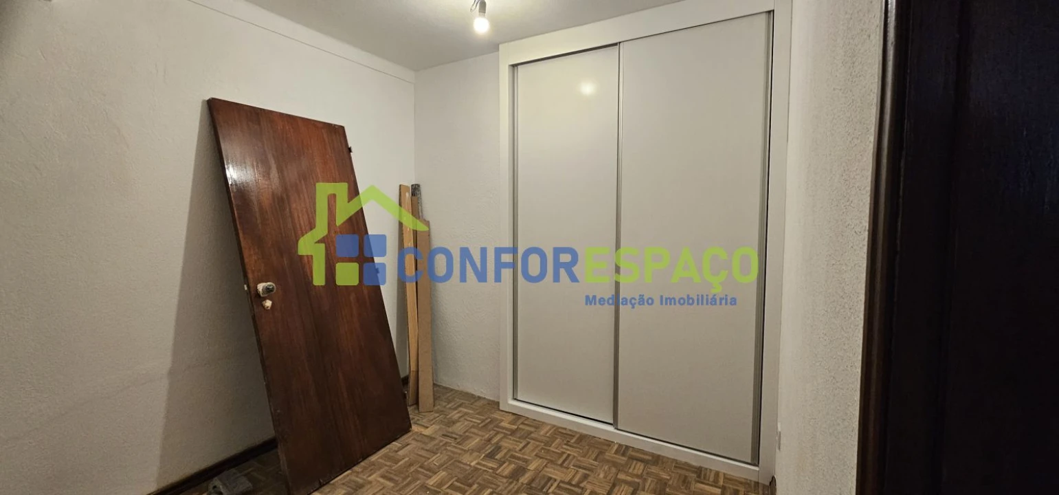 Apartamento T2 para Arrendamento em Castelo Branco Foto 4