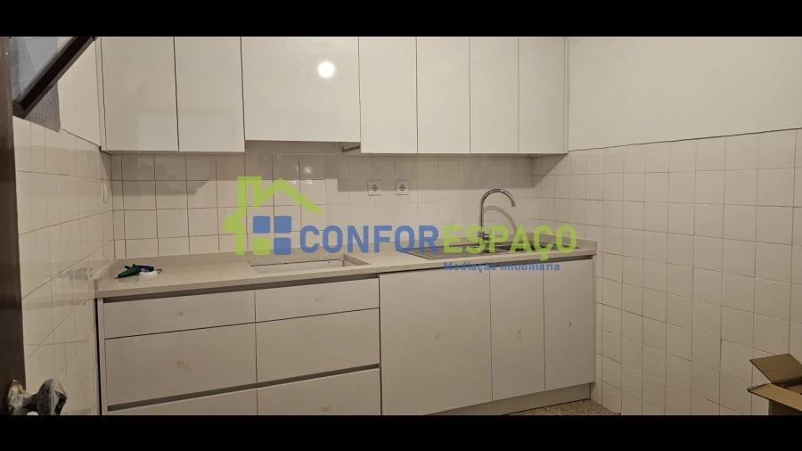 Apartamento T2 para Arrendamento em Castelo Branco