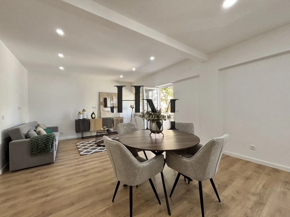 Apartamento T3 para Venda em Benfica Foto 4