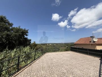 Moradia T3 para Venda em Colares