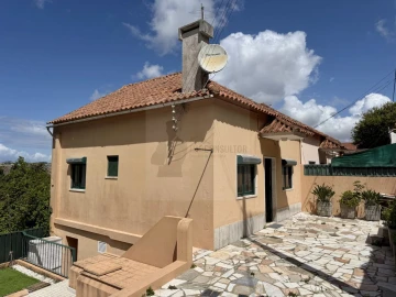Moradia T2 para Venda em Colares
