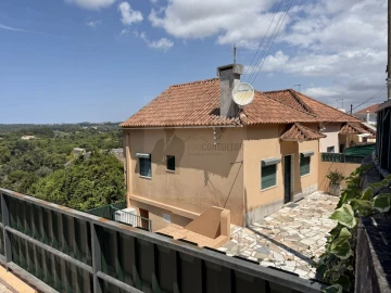 Moradia T3 para Venda em Colares