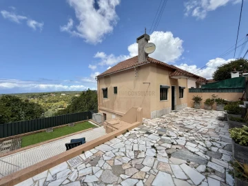 Moradia T2 para Venda em Colares