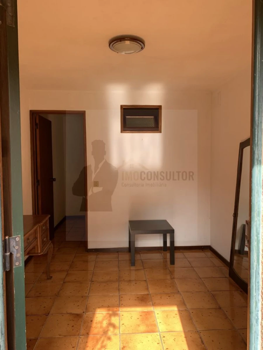 Moradia T3 para Venda em Colares Foto 43