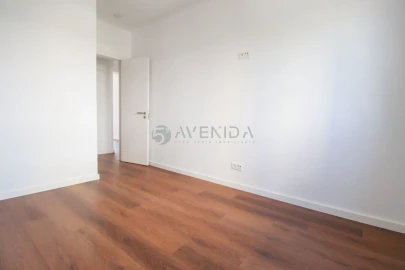 Apartamento T2 para Venda em Venteira