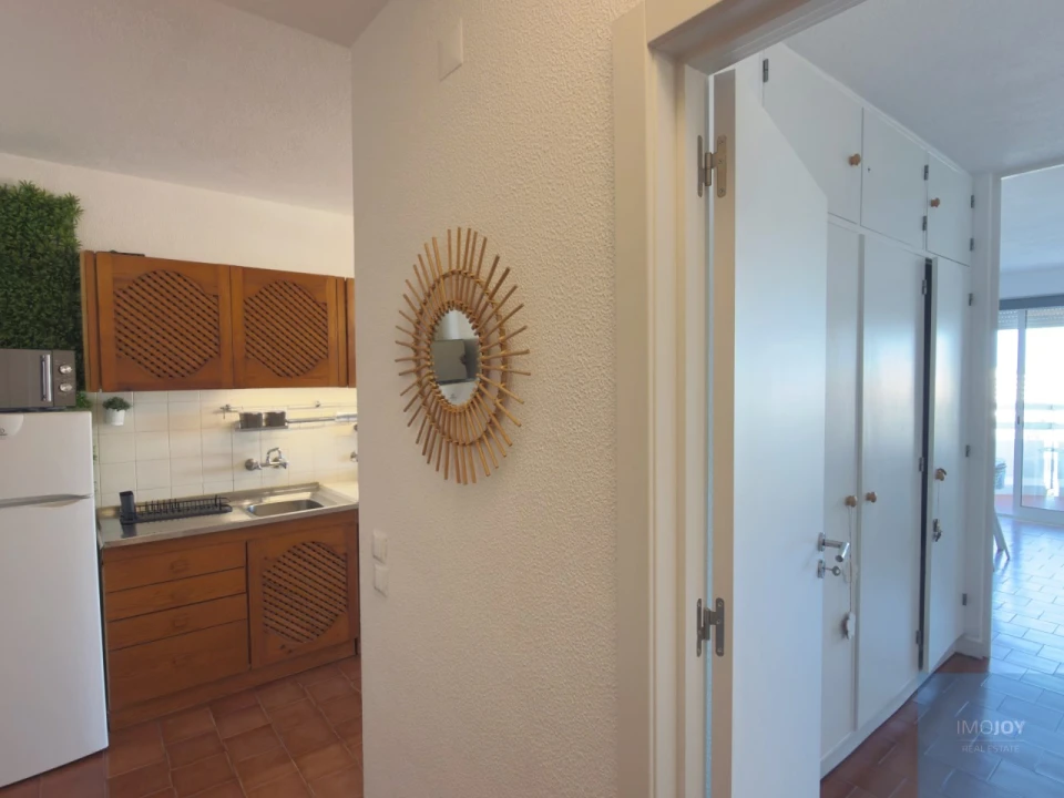 Apartamento T1 para Venda em Portimão Foto 9