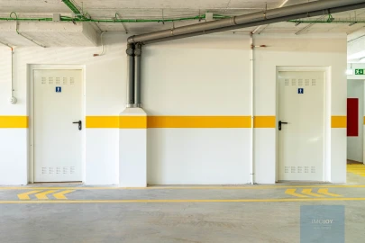 Garagem para Venda em Portimão