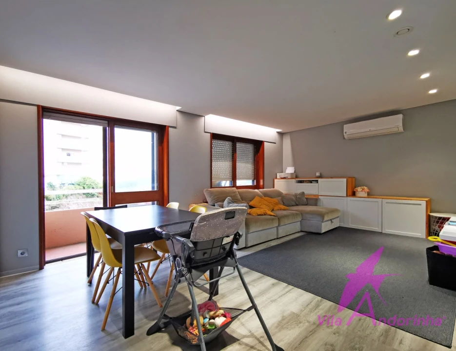 Apartamento T4 para Venda em Santa Maria Maior e Monserrate e Meadela Foto 1