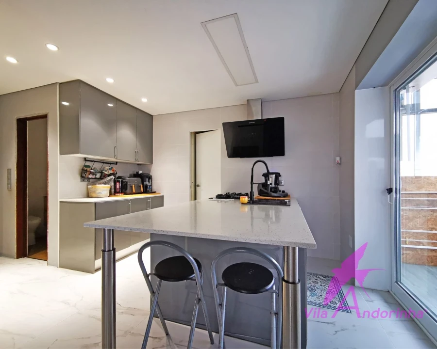 Apartamento T4 para Venda em Santa Maria Maior e Monserrate e Meadela Foto 9
