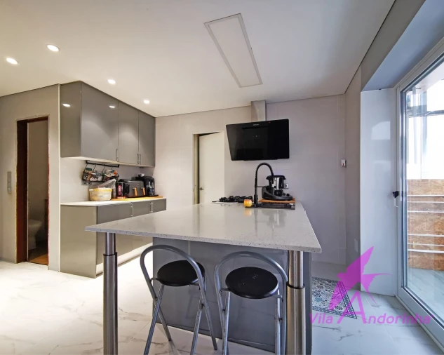 Apartamento T4 para Venda em Santa Maria Maior e Monserrate e Meadela Foto 9