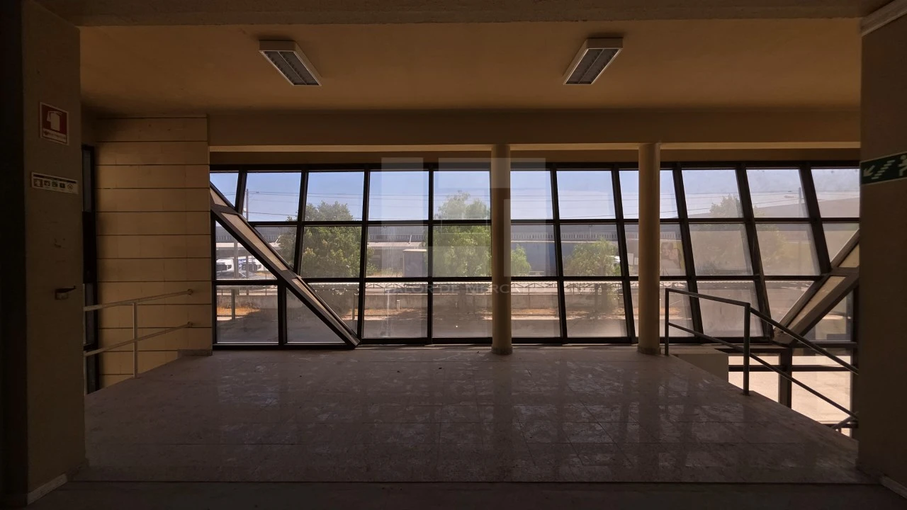 Armazém para Venda em Torres Novas (Santa Maria, Salvador e Santiago) Foto 22