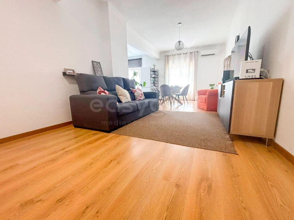 Apartamento T4 para Venda em Alhos Vedros Foto 1