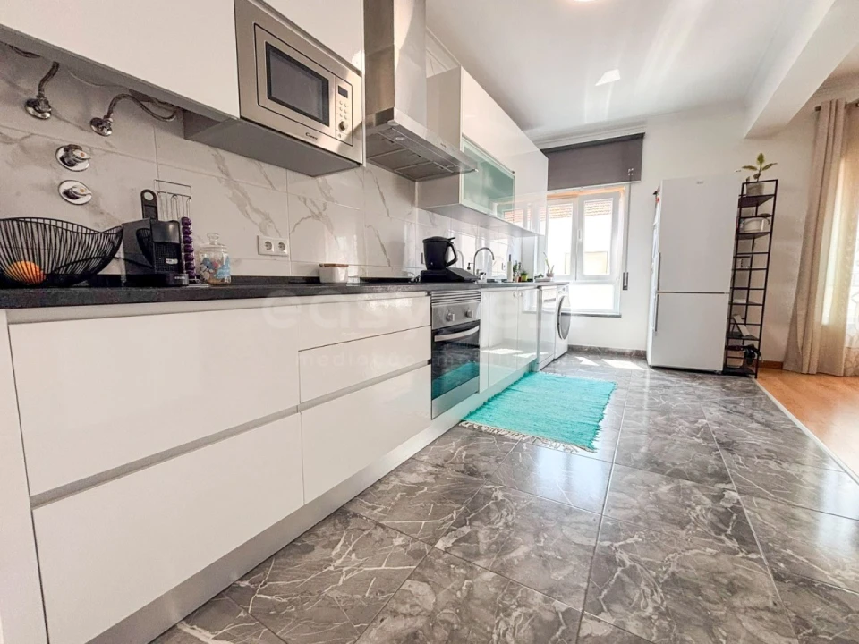 Apartamento T4 para Venda em Alhos Vedros Foto 13