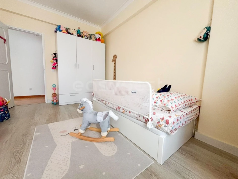 Apartamento T4 para Venda em Alhos Vedros Foto 16