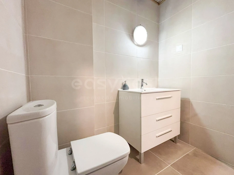 Apartamento T4 para Venda em Alhos Vedros Foto 24