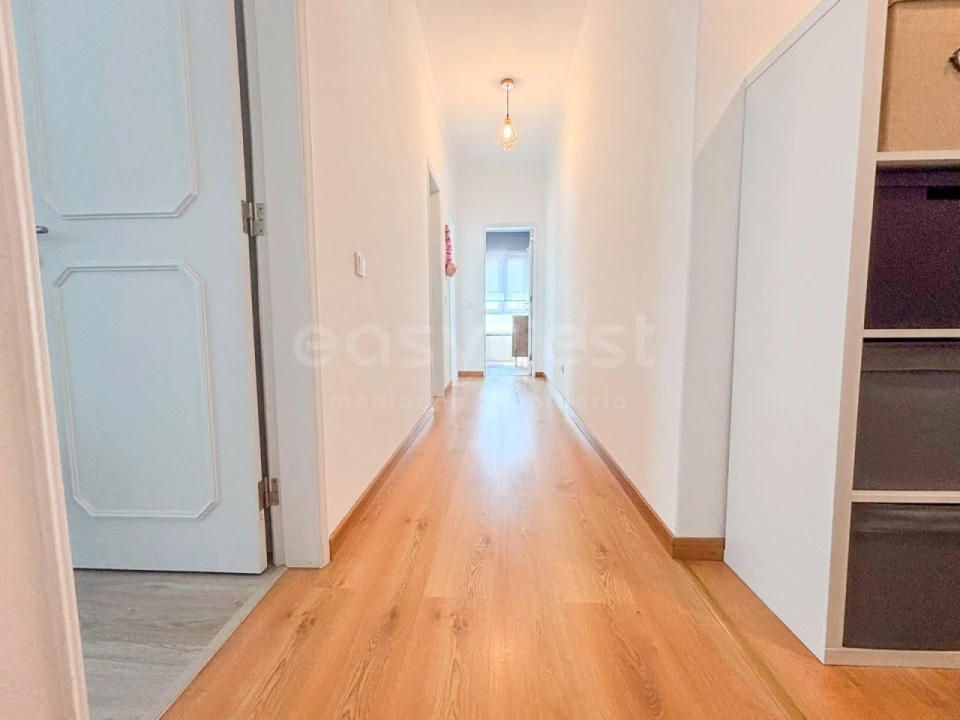 Apartamento T4 para Venda em Alhos Vedros Foto 26