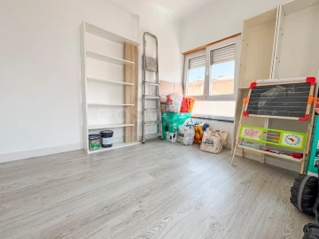 Apartamento T4 para Venda em Alhos Vedros