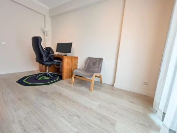 Apartamento T4 para Venda em Alhos Vedros