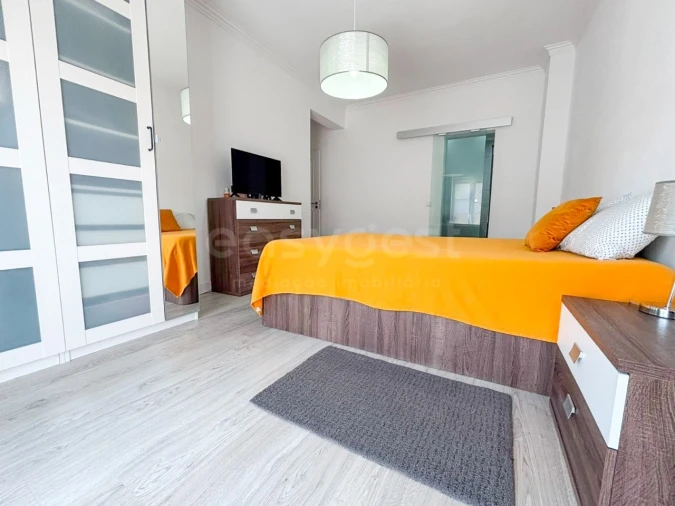 Apartamento T4 para Venda em Alhos Vedros Foto 8
