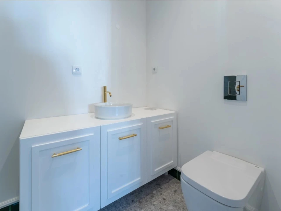 Apartamento T2 para Venda em Alcobaça e Vestiaria Foto 21