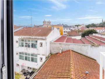 Apartamento T2 para Venda em Alcobaça e Vestiaria