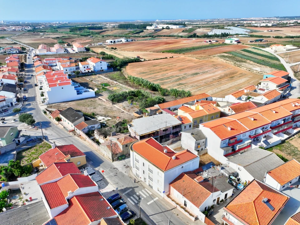 Apartamento T2 para Venda em Atouguia da Baleia Foto 7