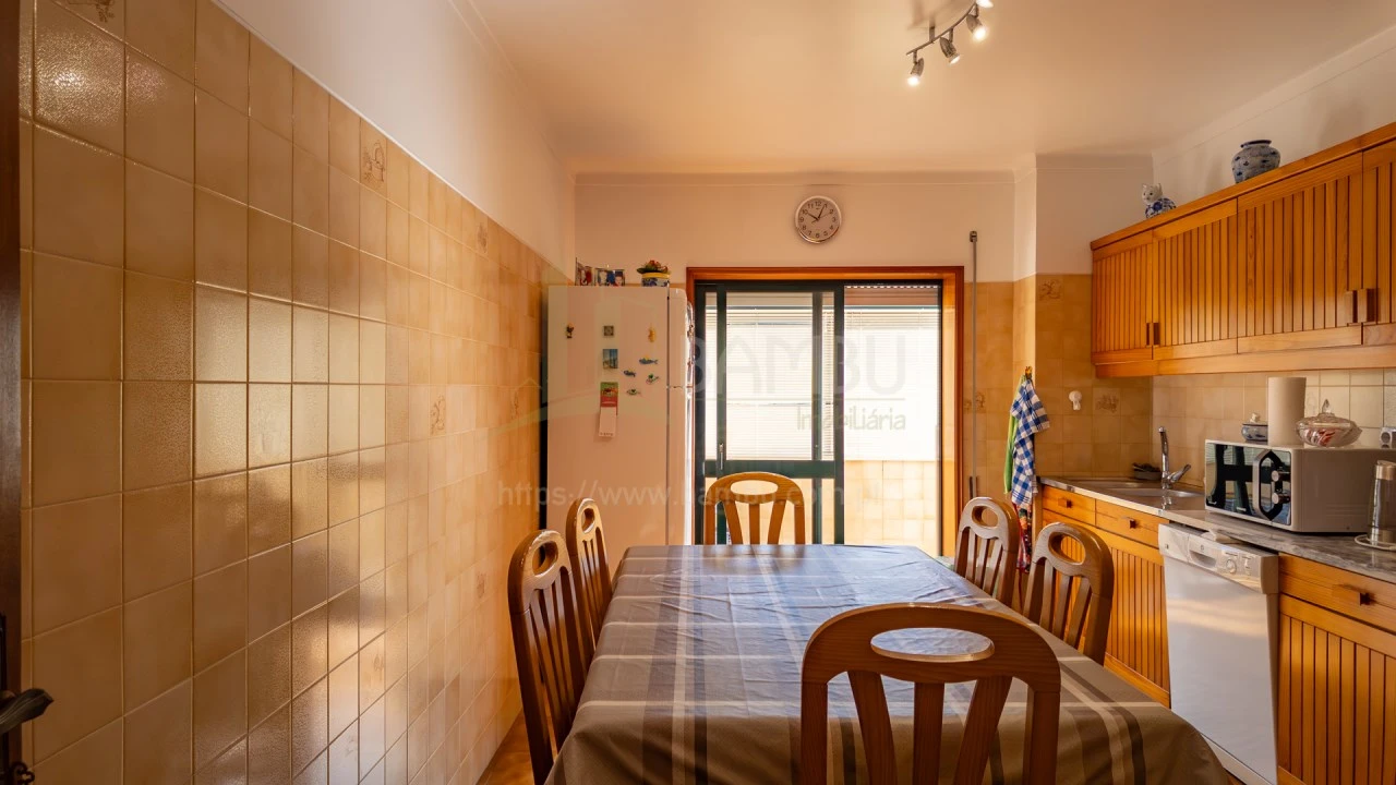 Apartamento T2 para Venda em Vila Praia de Ancora Foto 10