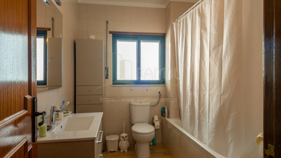 Apartamento T2 para Venda em Vila Praia de Ancora Foto 13