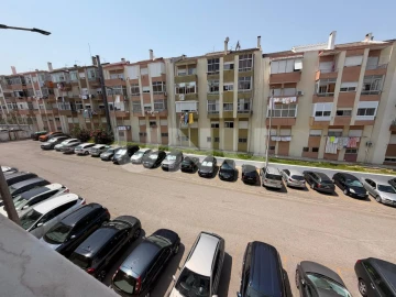 Apartamento T3 para Venda em Seixal, Arrentela e Aldeia de Paio Pires