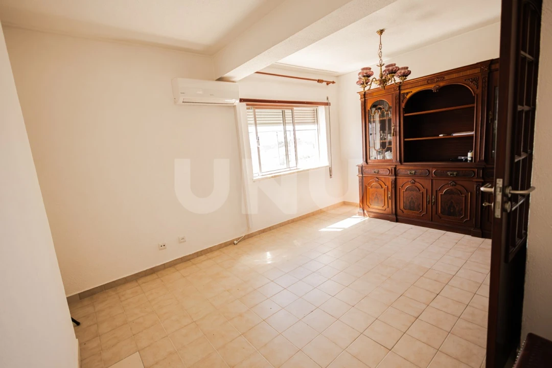 Apartamento T2 para Venda em Castelo Branco Foto 6