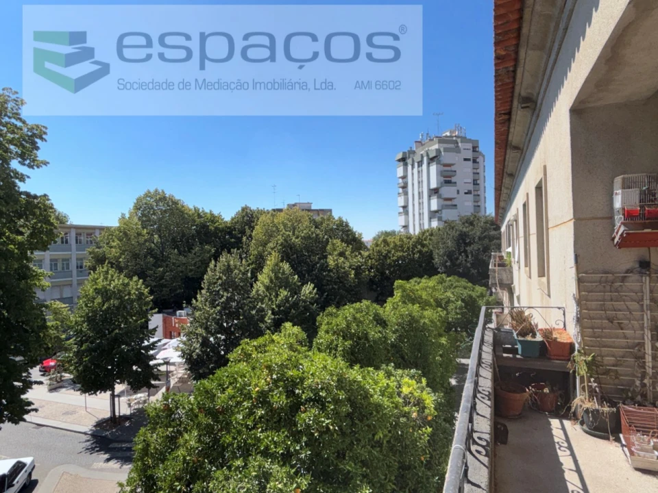 Apartamento T4 para Venda em Castelo Branco Foto 10