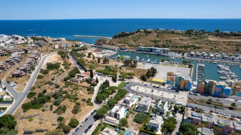 Moradia T3 para Venda em Albufeira e Olhos de Água