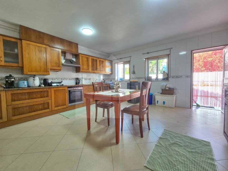 Moradia T4 para Venda em Lourinhã e Atalaia Foto 12