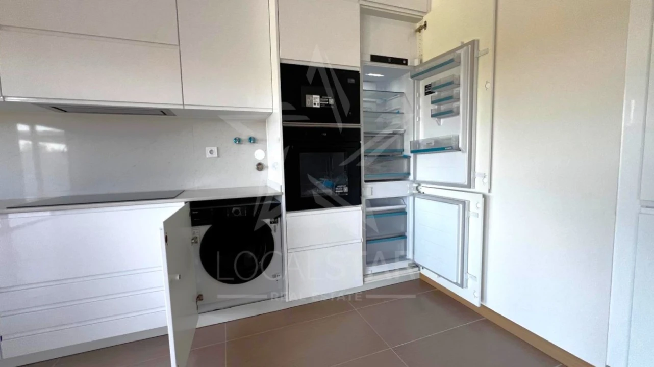 Moradia T3 para Venda em Guia Foto 15