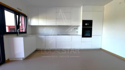 Moradia T3 para Venda em Guia