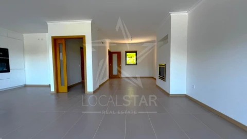 Moradia T3 para Venda em Guia