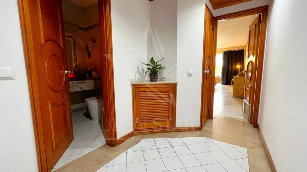 Apartamento para Venda em Albufeira e Olhos de Água Foto 14