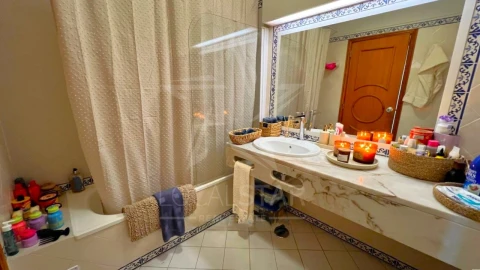 Apartamento para Venda em Albufeira e Olhos de Água