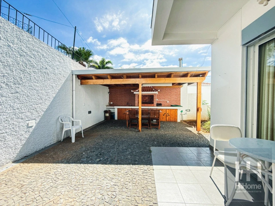 Moradia T4 para Venda em Funchal (Santa Luzia) Foto 37