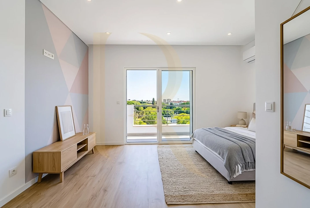 Apartamento T2 para Venda em Seixal, Arrentela e Aldeia de Paio Pires Foto 9