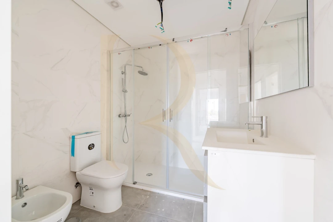 Apartamento T2 para Venda em Seixal, Arrentela e Aldeia de Paio Pires Foto 15