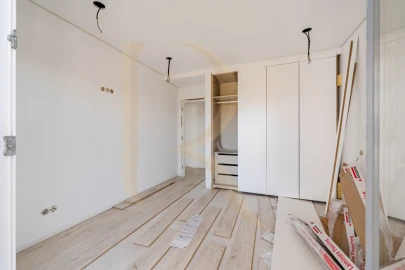 Apartamento T3 para Venda em Seixal, Arrentela e Aldeia de Paio Pires